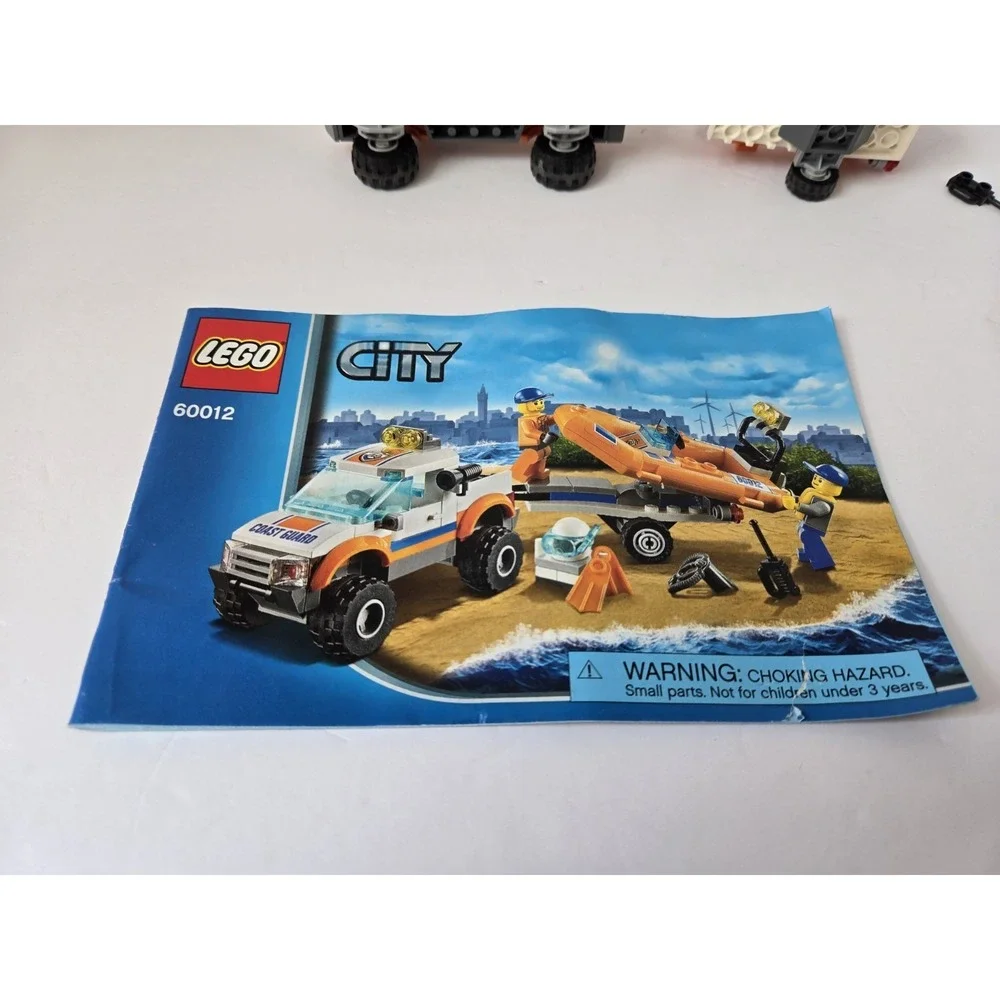 Lego‎ Set City 60012 diving boat